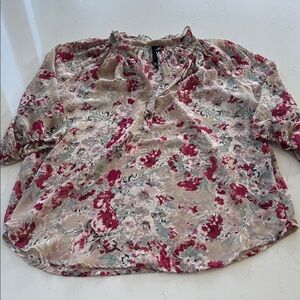 Bellatrix Floral Blouse - Red, Cream, and Gray Size: M NWOT